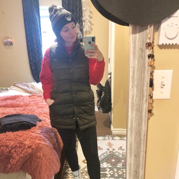 Lululemon All Days Vest - Picture 8 of 13